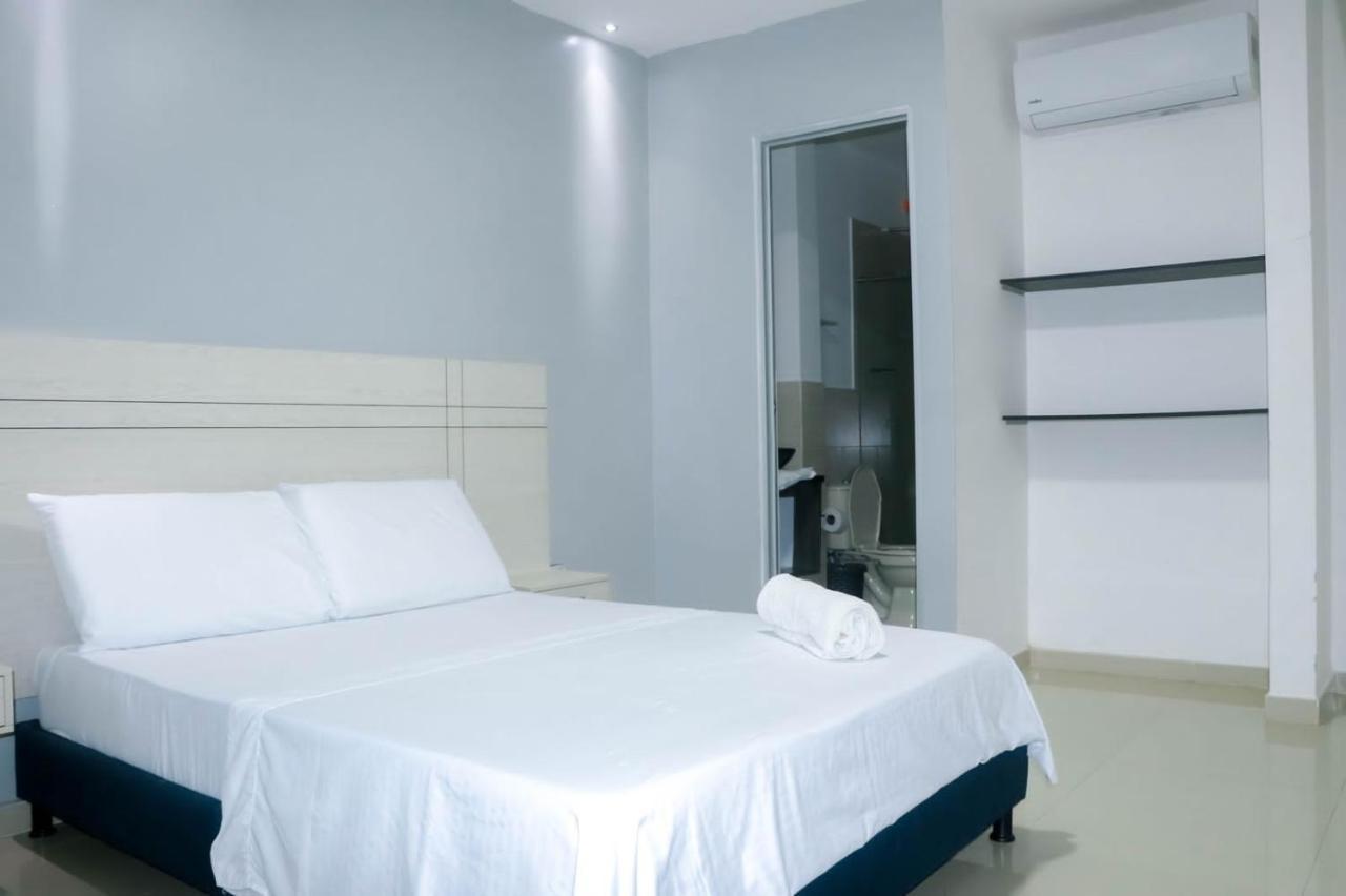 Hotel River Suite Летисия Екстериор снимка