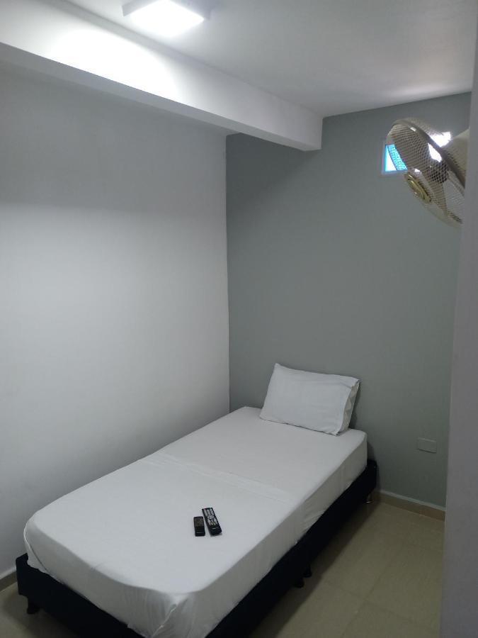 Hotel River Suite Летисия Екстериор снимка